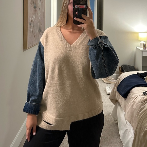 Entro Sweater - Picture 3 of 3